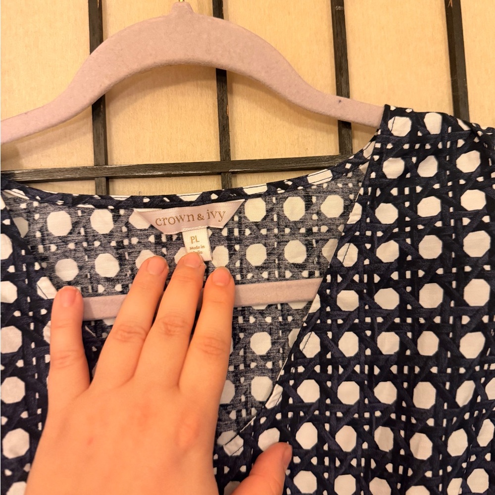 Crown & Ivy Navy and White Geometric Dress - Picture 7 of 7